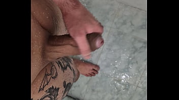 CAIU NA NET BATENDO PUNHETA NO CHUVEIRO CAIU NA NET BATENDO PUNHETA NO CHUVEIRO