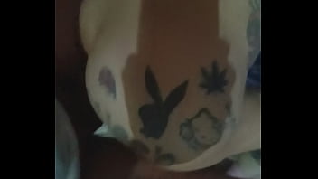ME HACE SEXO ORAL Y LUEGO NO ME AGUANTO SE LA METO POR EL CULO DELICIOSO ME HACE SEXO ORAL Y LUEGO NO ME AGUANTO SE LA METO POR EL CULO DELICIOSO