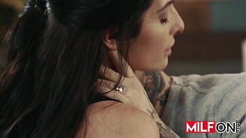 Sexy Big Tit Brunette Milf Seduces Her Neighbor And Suck Him Dry – Silvia Saige, Small Hands