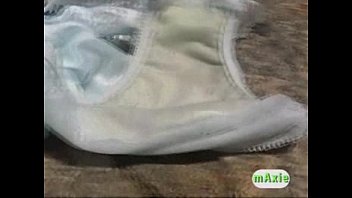 Japanese Girl Wets Panties Outside On Stairs Japanese Girl Wets Panties Outside On Stairs