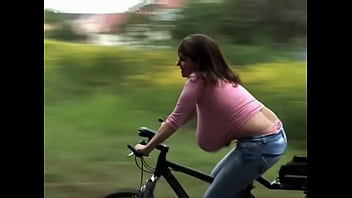 Milena Velba – Bicycle