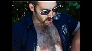 Hot Cub Police Officer Gets Blowjob Outside Hot Cub Police Officer Gets Blowjob Outside