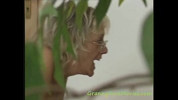Big Tit Granny Threesome Big Tit Granny Threesome