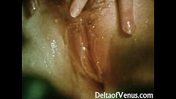 Vintage Erotica 1970s – Hairy &amp_ All-Natural Retro Lesbians
