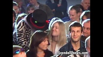 Hot Brunette Girl Seduces The Crowd Hot Brunette Girl Seduces The Crowd