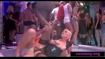 Blondie Girl Suck On Party Blondie Girl Suck On Party