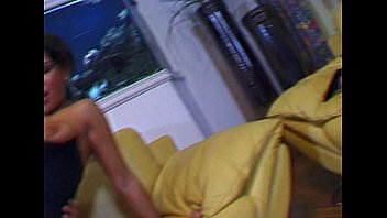 Metro – Angelmania 01 – Scene 2 – Extract 2 Metro – Angelmania 01 – Scene 2 – Extract 2