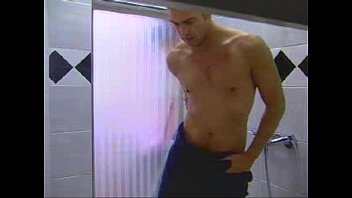 Roli Shower