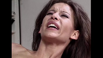 Metro – Sex 06 – Scene 11 – Extract 2