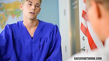 Taylor Admits Crush On Teacher Taylor Admits Crush On Teacher