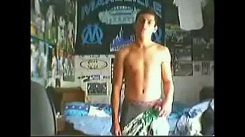 A Cute French Guy Is Wanking And Jerking Off In Front Of His Webcam ! A Cute French Guy Is Wanking And Jerking Off In Front Of His Webcam !