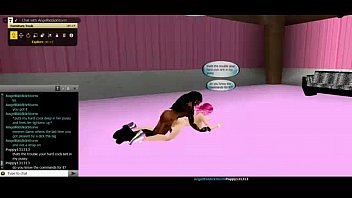 Poppy Gets By A Monky