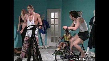 Guy Drilling Two Sexy Chicks In Gym Guy Drilling Two Sexy Chicks In Gym
