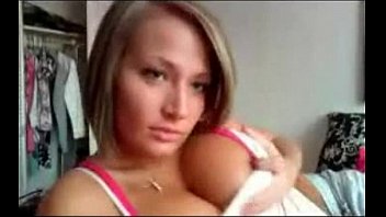 Amateur Speelt Voor De Webcam Amateur Speelt Voor De Webcam