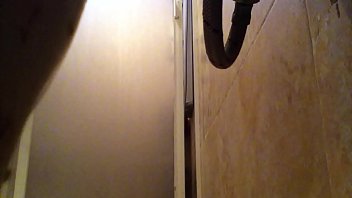 001.MOV 001.MOV