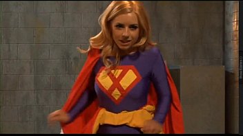 Supergirl Heroine Cosplay Supergirl Heroine Cosplay