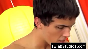 Gay Twinks Once Inside, They Let Liberate And Commence Kissing Gay Twinks Once Inside, They Let Liberate And Commence Kissing