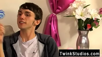 Gay Twinks Colby London Has A Pecker Fetish And He'_s Not Afraid To Gay Twinks Colby London Has A Pecker Fetish And He'_s Not Afraid To