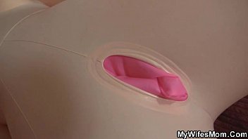 Horny Guy Screws His GF&#039_s M.