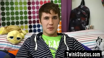 Gay XXX Kain Lanning Is A Warm Tiny Stud From Iowa. He Talks About