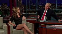 Jennifer Aniston Shows Off Her Hot Legs Jennifer Aniston Shows Off Her Hot Legs