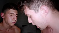Gangbang De La Familia Bud Con Lena Coxx Gangbang De La Familia Bud Con Lena Coxx