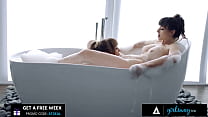 GIRLSWAY Stacked Lexi Luna And Her Wife Have A Passionate Pussy Eating & Scissoring Romantic Bath