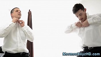 Mormon Straddles To Jizz Mormon Straddles To Jizz