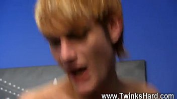 Hot Gay Hippie Stud Preston Andrews Can&#039_t Help But Admire The Piece