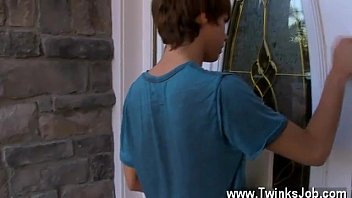 Gay XXX He Calls The Skimpy Fellow Over To His Mansion After Hours To