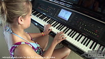 College Sorority Girls Casually Nude At The Beach House College Sorority Girls Casually Nude At The Beach House