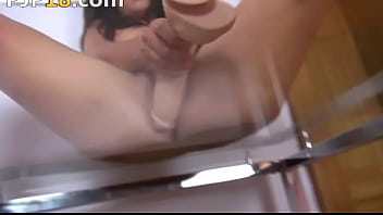 Ultra Sexy Pussy Toying On The Glass Ultra Sexy Pussy Toying On The Glass