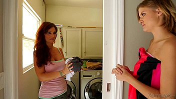 Syren De Mer And Step-daughter Scarlett Fever Syren De Mer And Step-daughter Scarlett Fever