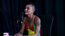 Come&ccedil;ou Vendendo Packs, Desde Cedo Gostava De Exibir O Corpo, Se Identifica Como Pansexual E Quando Teve Que Dominar… Caroleta Roots & Bruna Carlos (SHEER/RED)