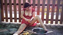 Retro Maid Prepares Potatoes For Dinner. Vintage Performance. Vintage Maid Have No Panties. Masturbation Outdoors. Potato Full 1